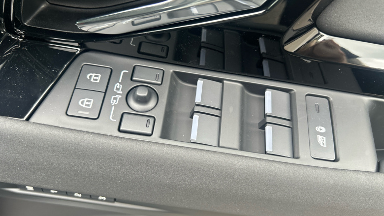 Land Rover Range Rover Evoque 1.5 P300e S 5dr Auto Hatchback